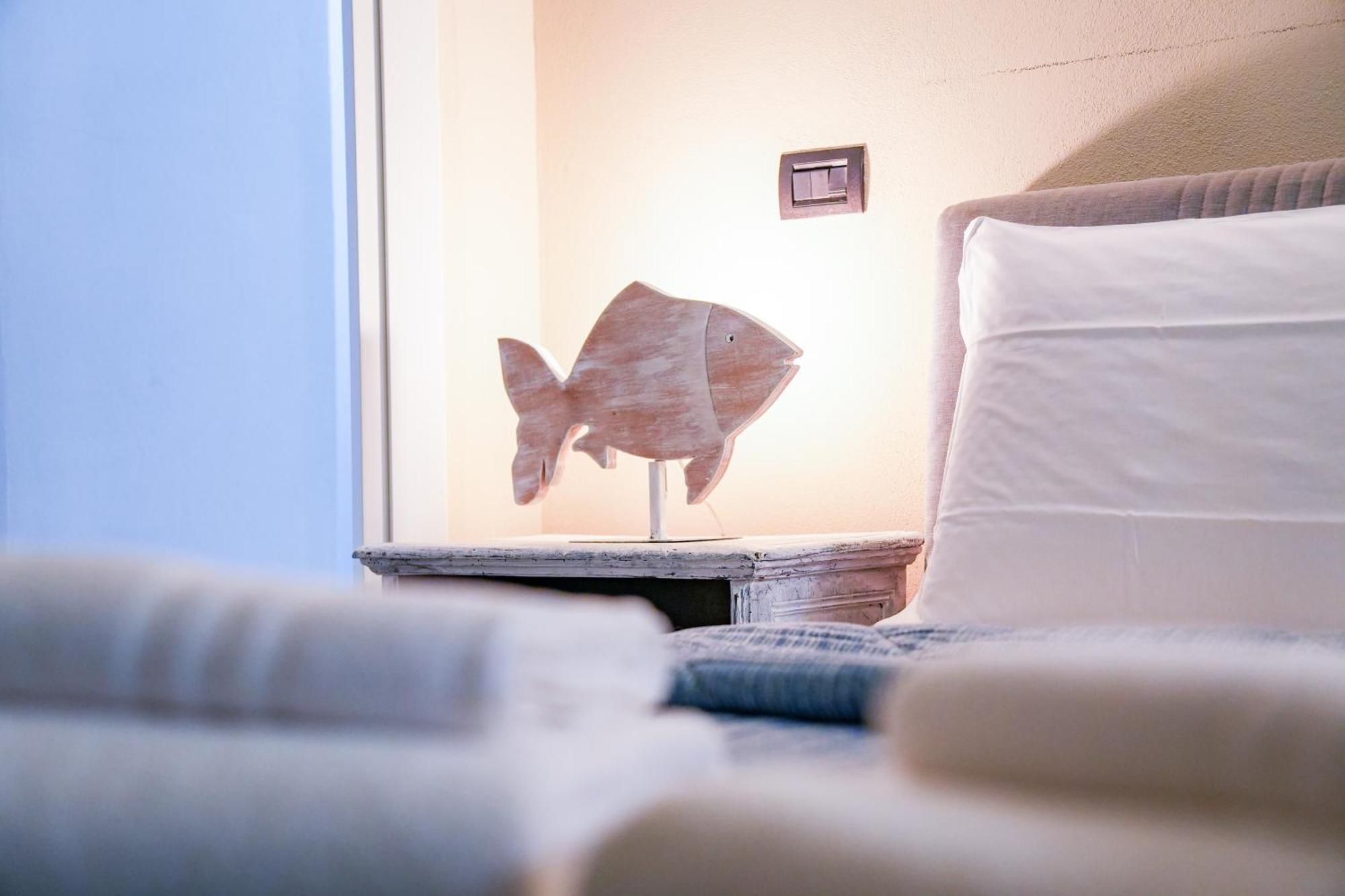 White Lerici Otel Dış mekan fotoğraf