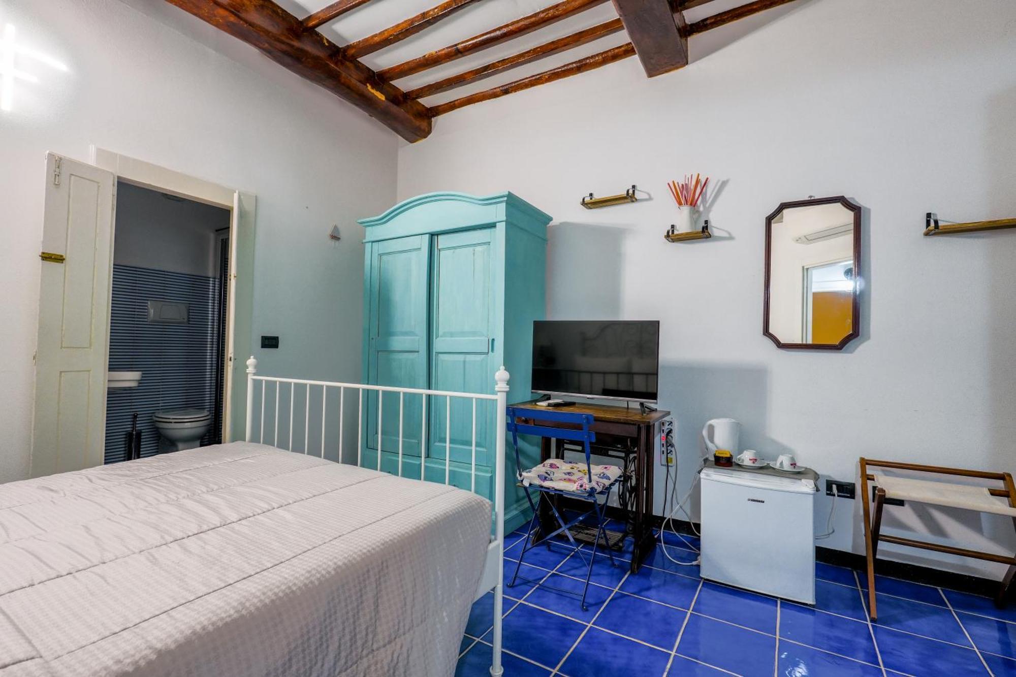 White Lerici Otel Dış mekan fotoğraf