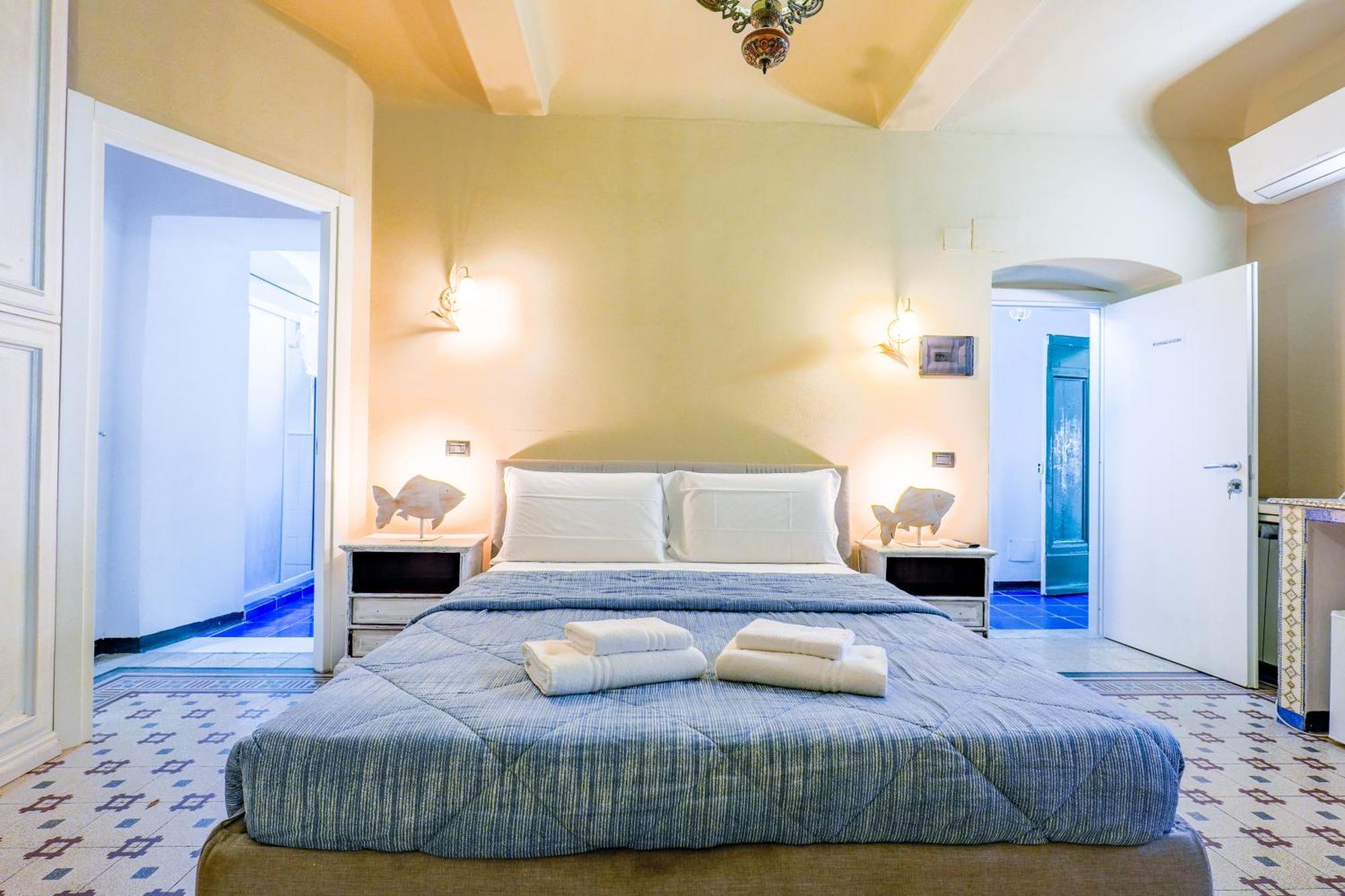 White Lerici Otel Dış mekan fotoğraf